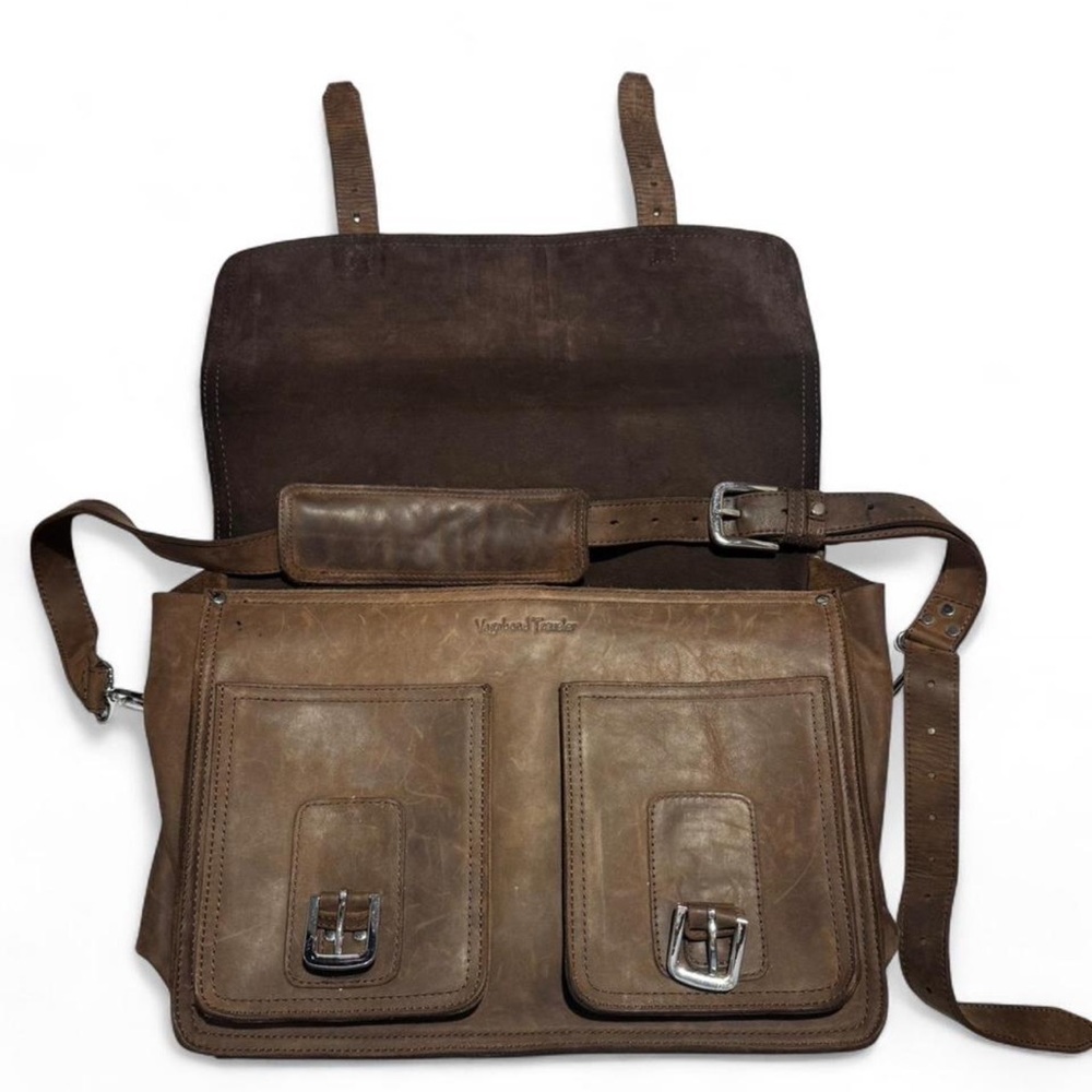 Vagabond Brown Leather Messenger Bag with Dual Front Pockets